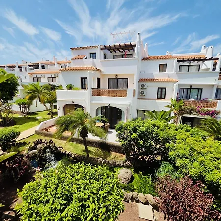 Beautiful 4 Bedroom With Private Jacuzzi * San Miguel de Abona