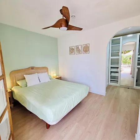 Appartement Beautiful 4 Bedroom With Private Jacuzzi *