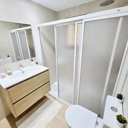 Beautiful 4 Bedroom With Private Jacuzzi * San Miguel de Abona